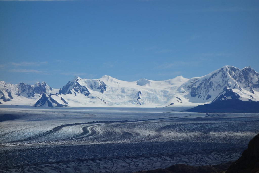 Oui oui, tout ce que vous voyez est un glacier.